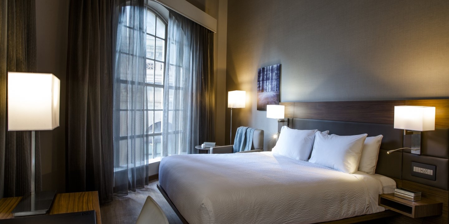 AC Hotels by Marriott New Orleans Bourbon Travel Deals 2020 Package