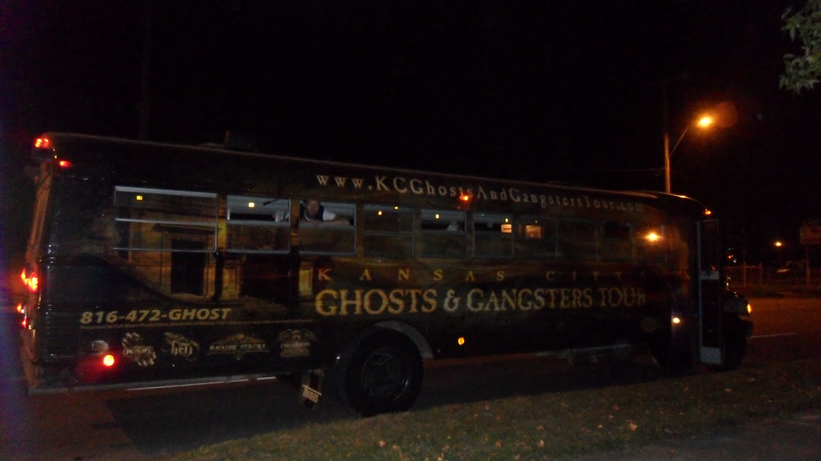 HootNAnnie Kansas City's Ghost & Gangsters Tour