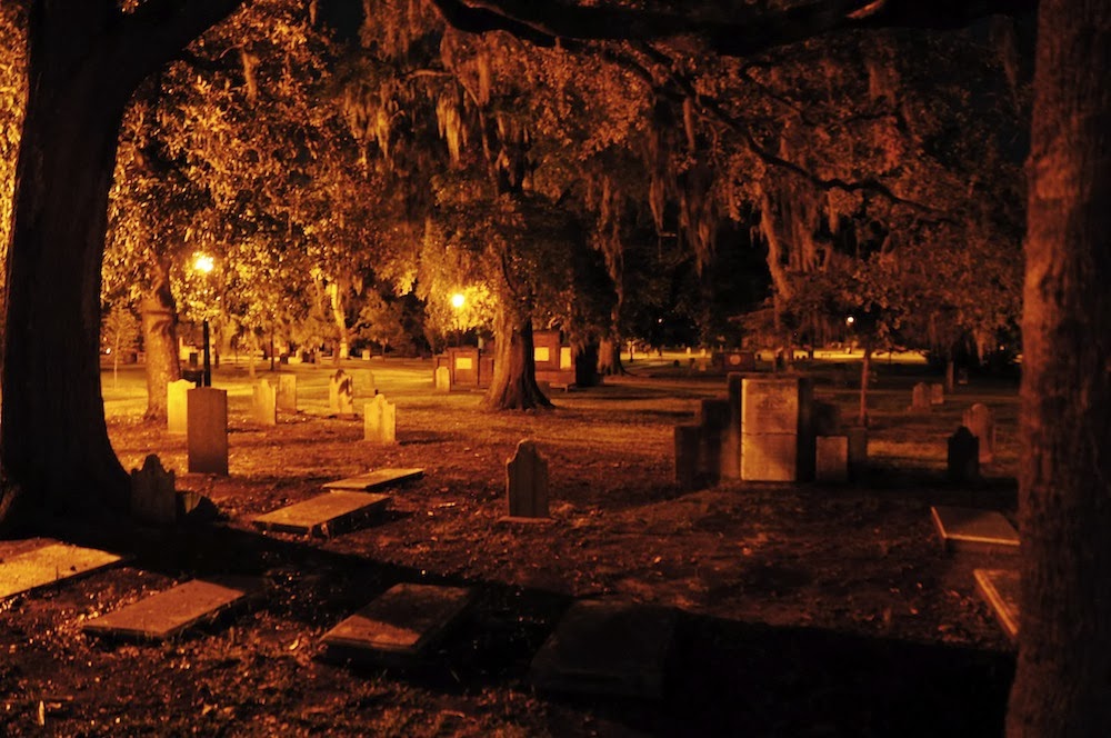 Haunted Holidaze Colonial Park Cemetery Savannah, GA Paranormal