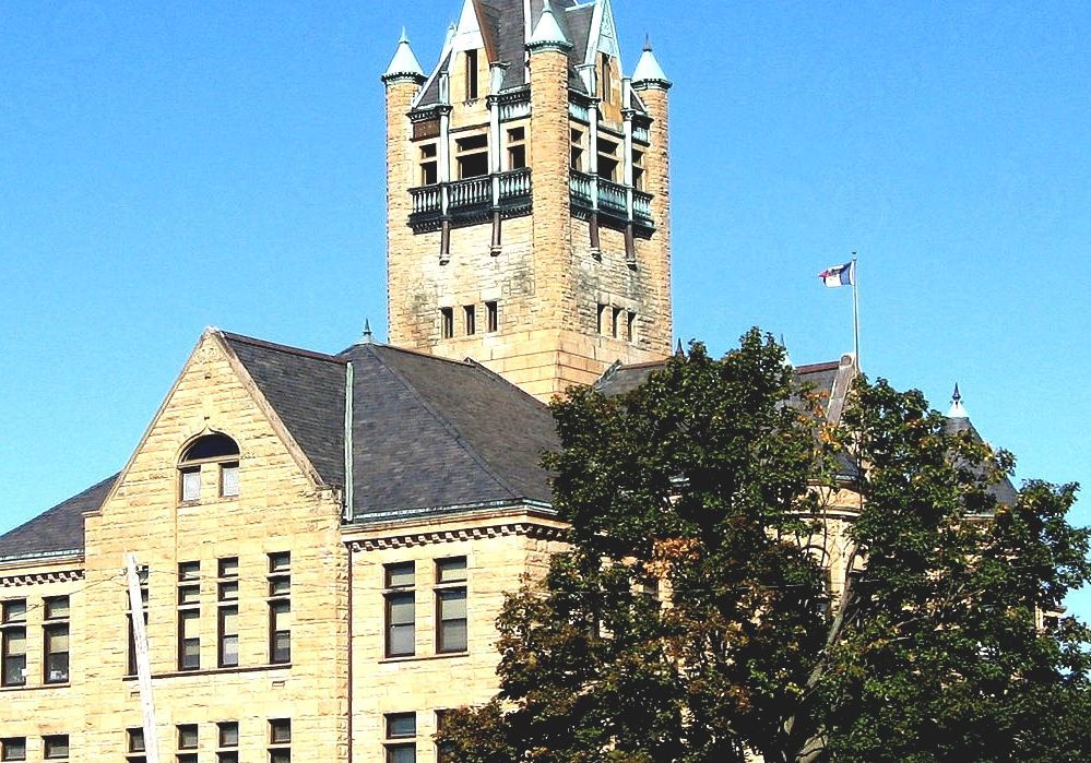 Johnson County Courthouse (Iowa) Johnson County Court