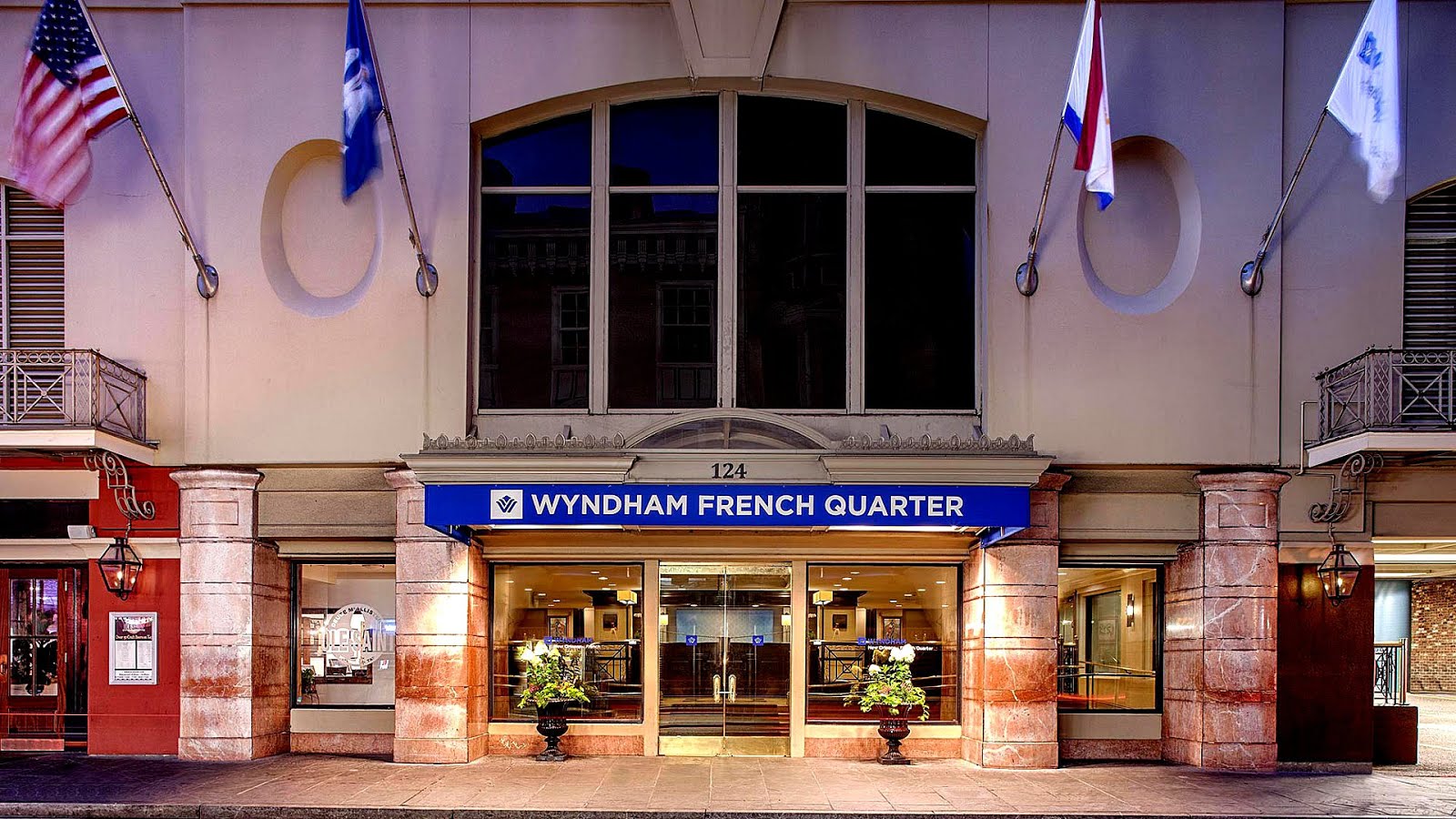 Hyatt Centric French Quarter New Orleans Hotel Park Trip to Park